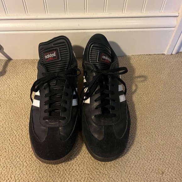 Adidas samba black. Light wear. Will add more photos of tread. Size 11. - Picture 3 of 7